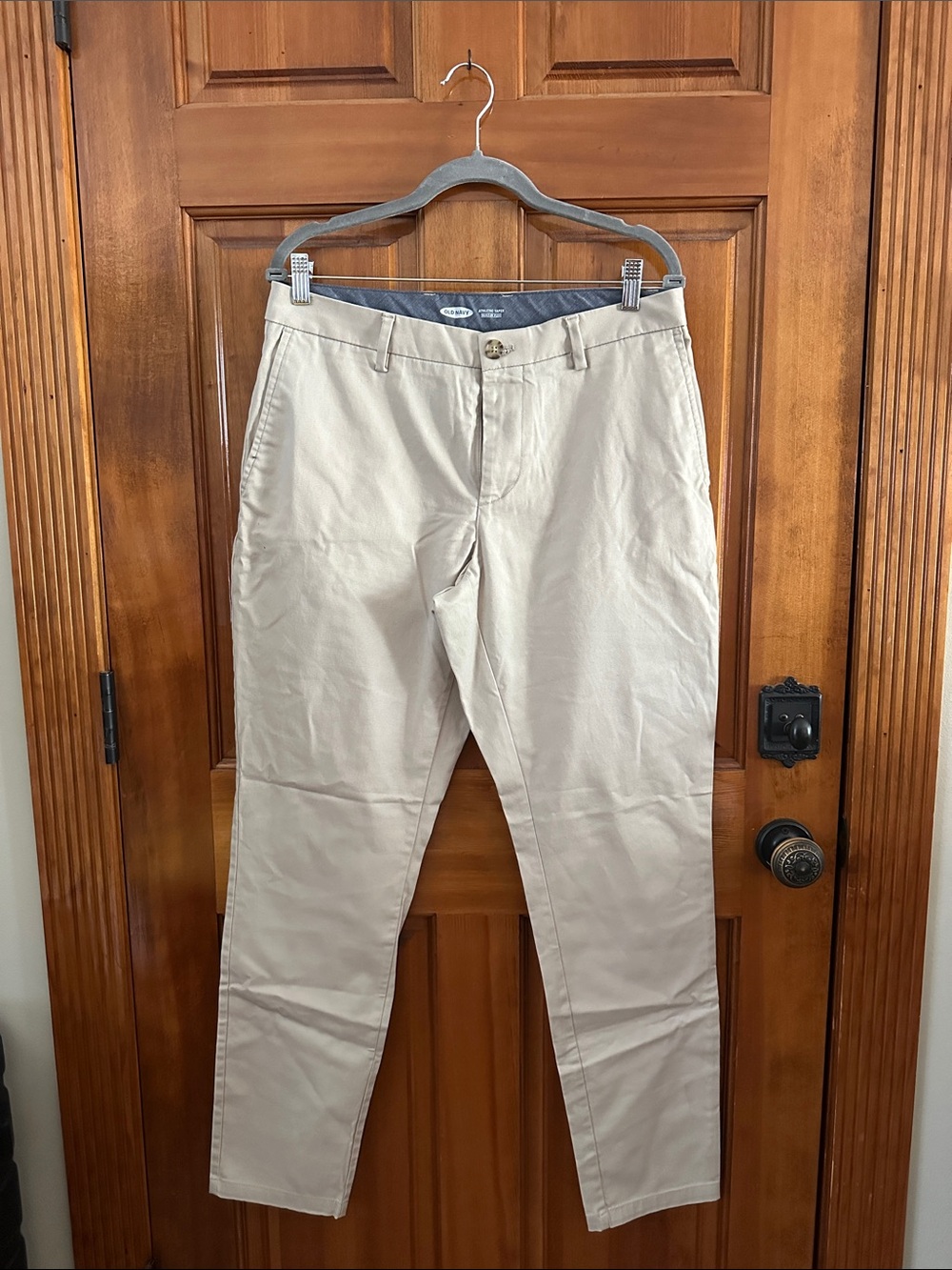 Old Navy Men's Slim Chinos in Light Khaki
